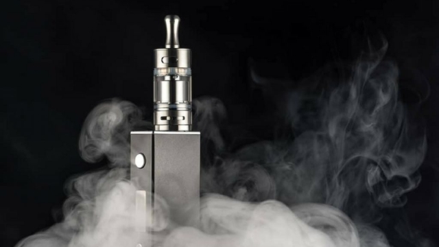 The Rise of Disposable Vapes: Convenience Meets Vaping Culture